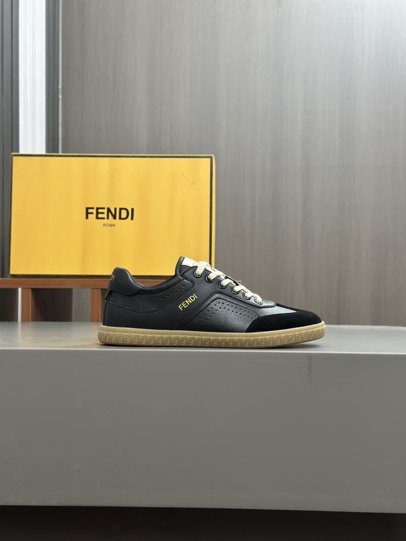 Fendi Low Shoes